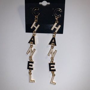 SUPER CUTE EARRINGS!